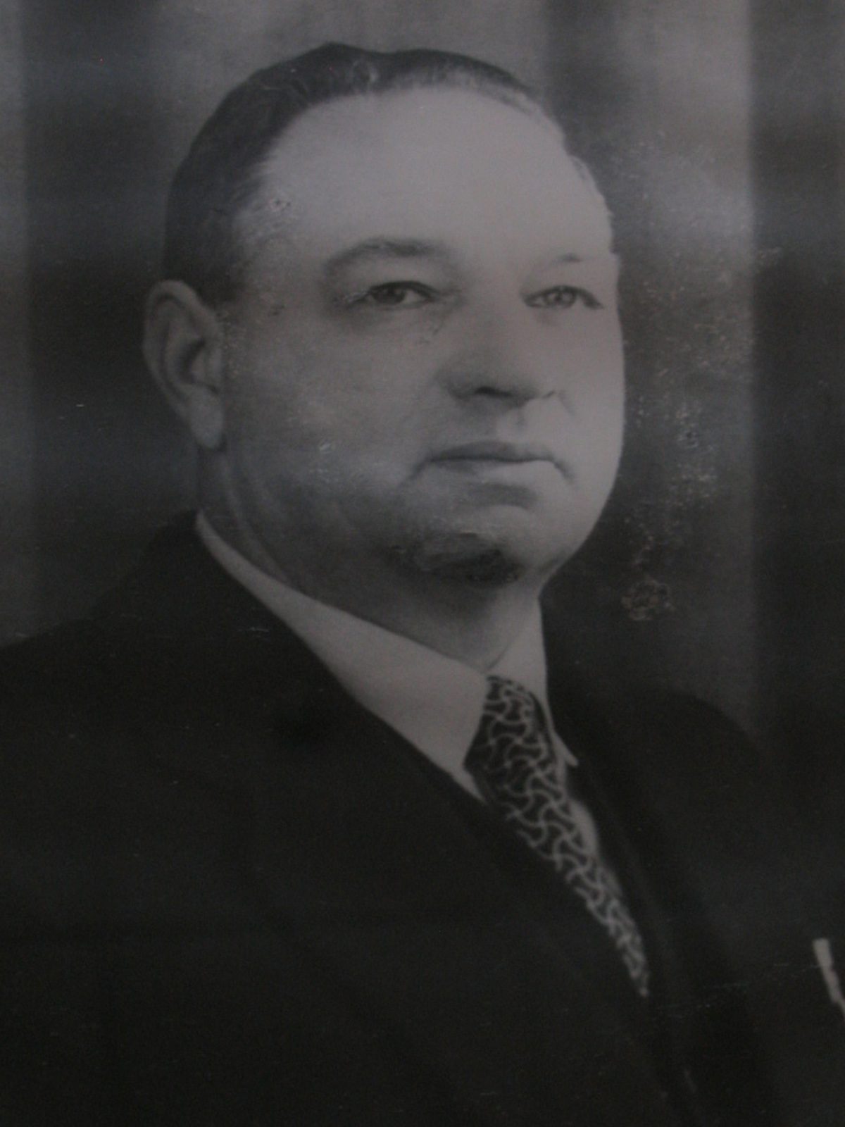 Is-Sur Ġuże Tabone